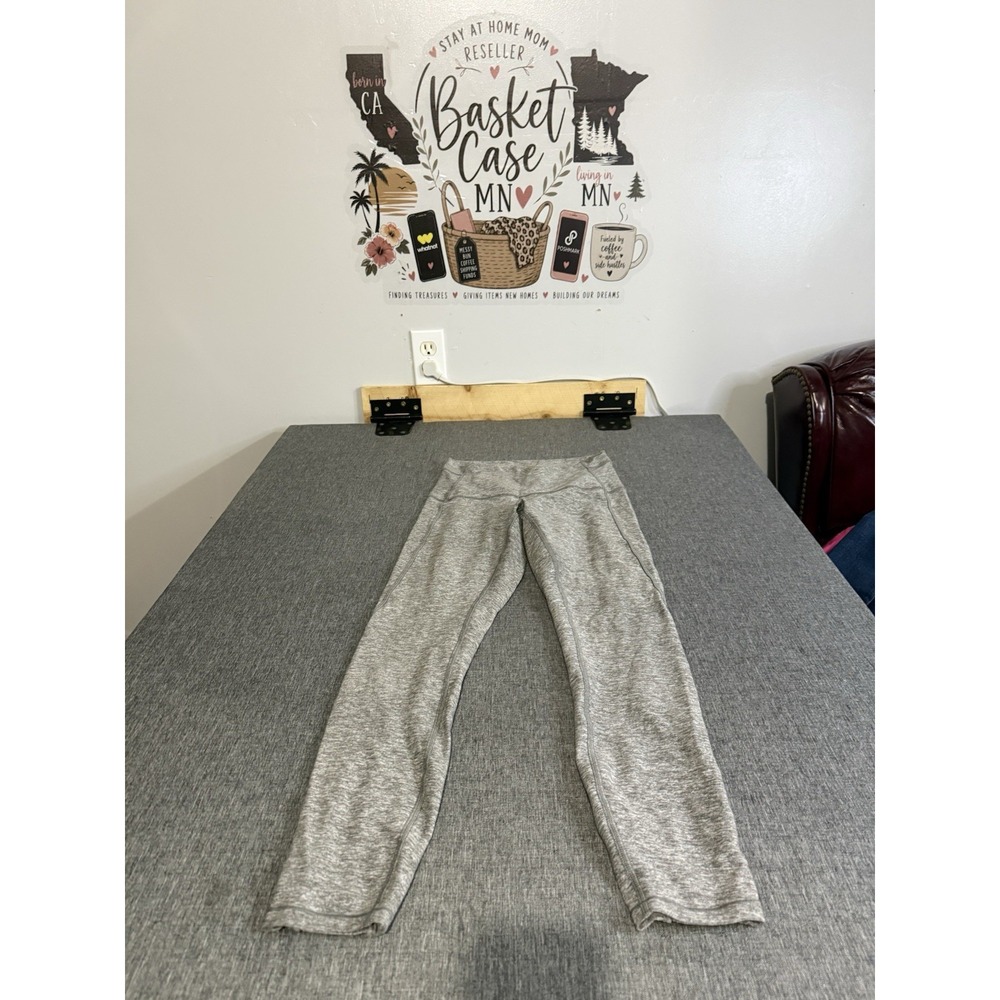 Lululemon Women's Grey Medium Rise Leggings Cross Detailing On Bottom Sz 6